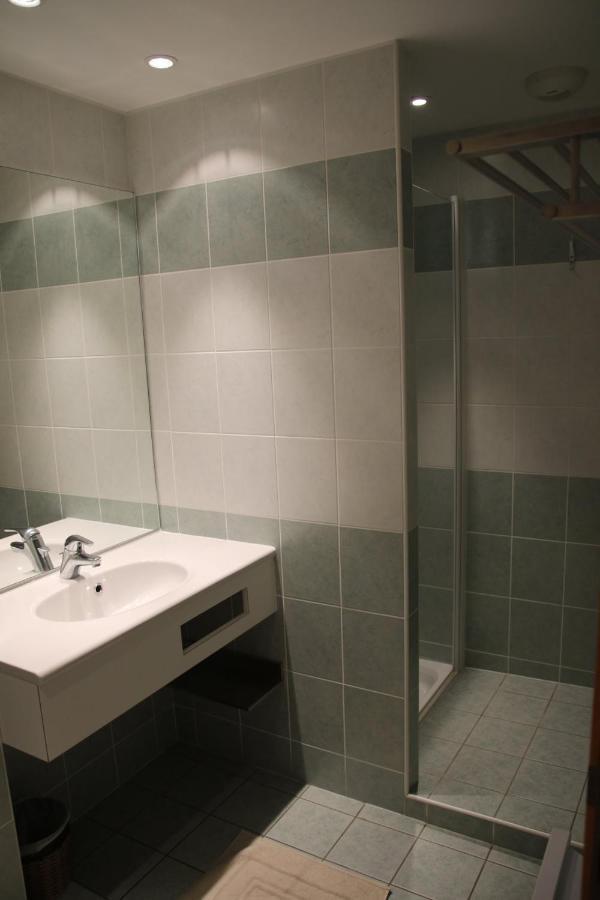 Chambres D'Hotes Les Peschiers Chateauroux-les-Alpes Bagian luar foto